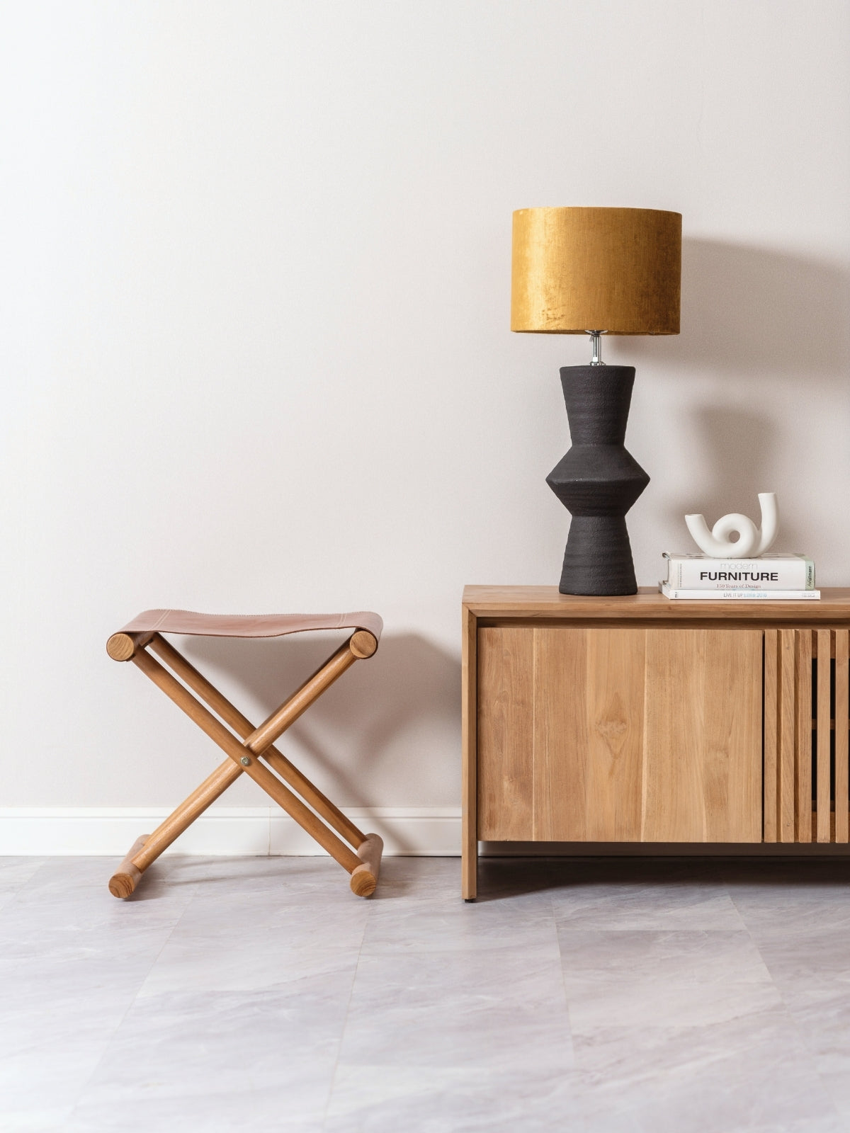 MOODBY Foldable Stool-EMOH® ATELIER