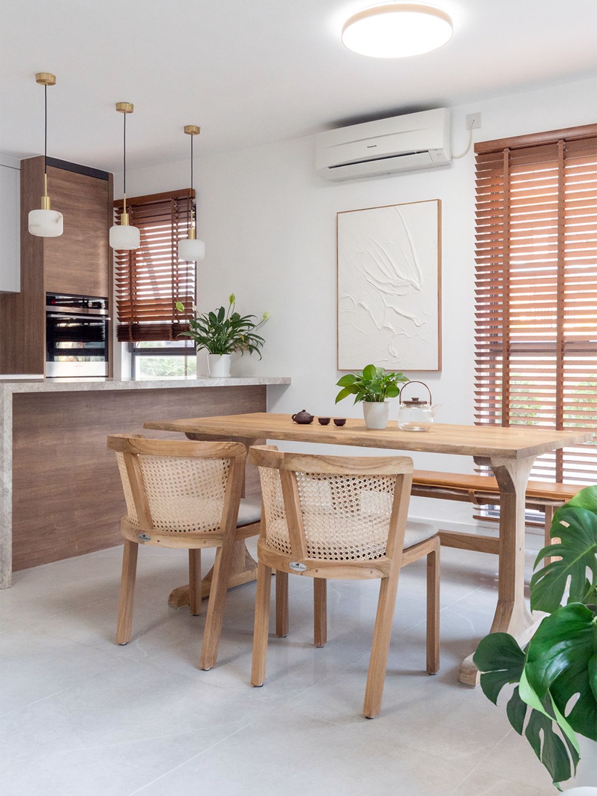 JODOH Live Edge Table