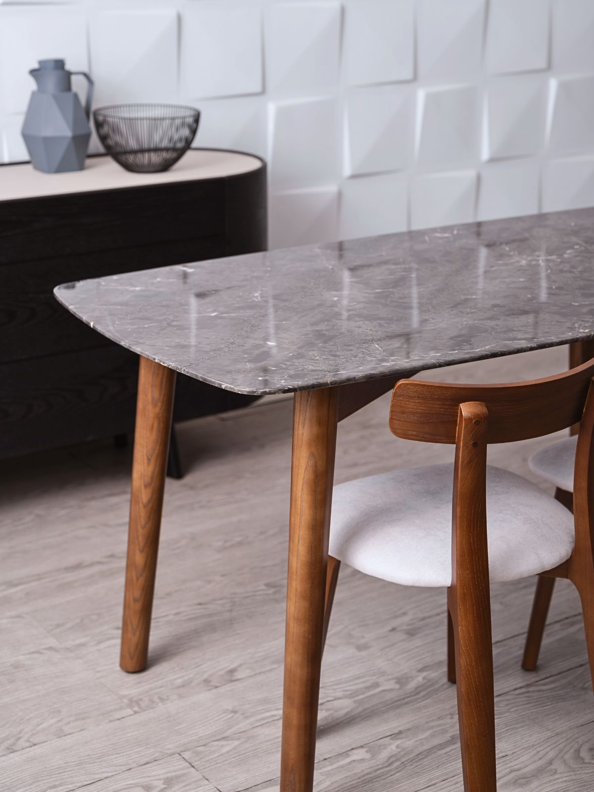 NOVA Marble Table, Black Leg