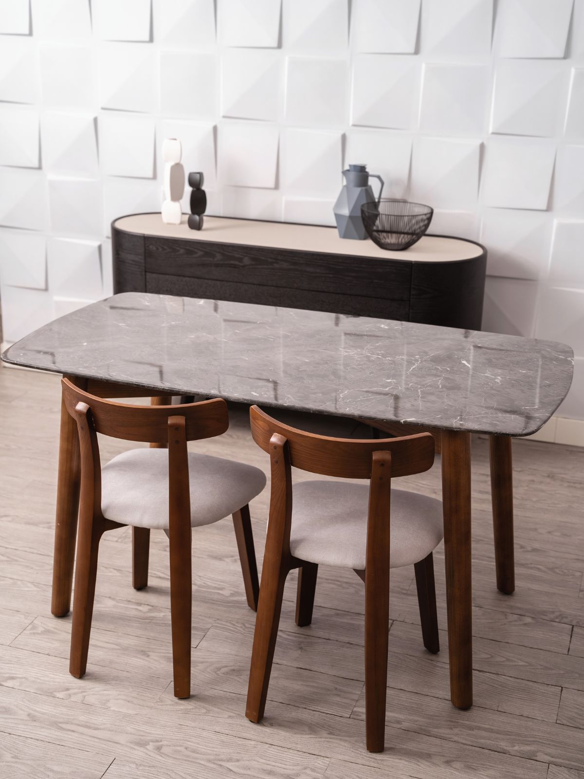 NOVA Marble Table, Black Leg