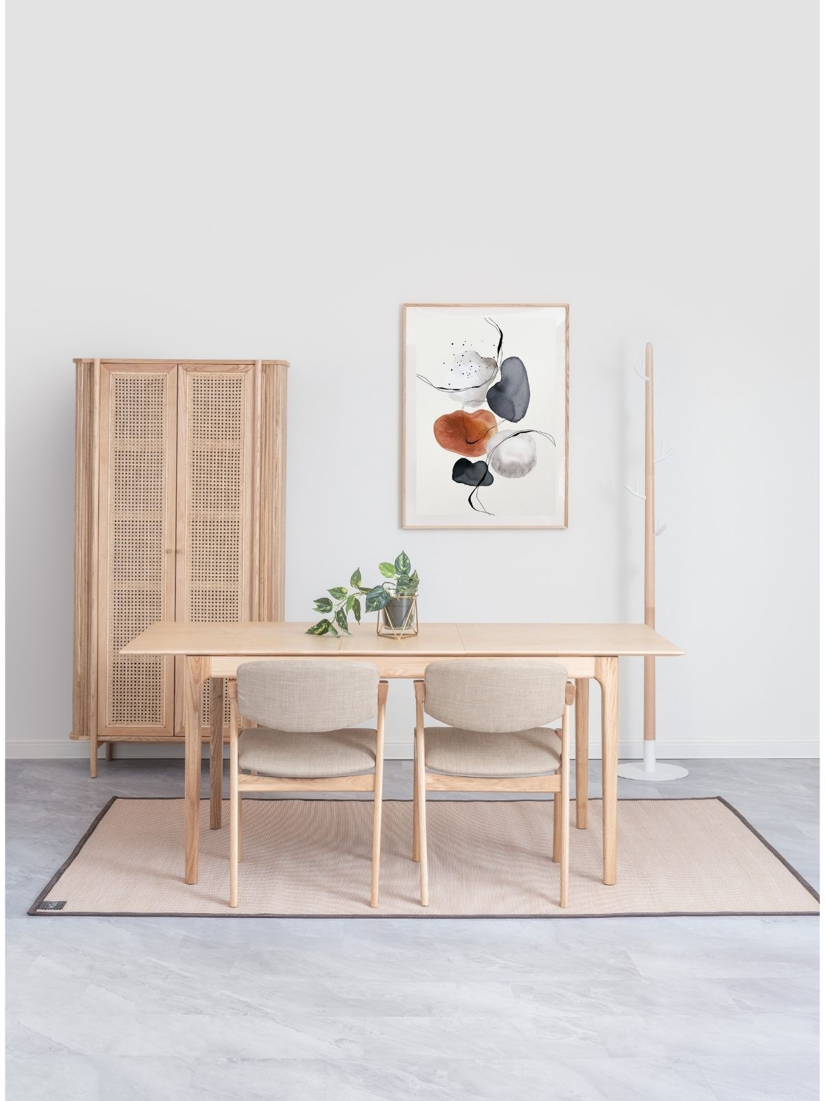 SEN RATTAN Tall Shelf