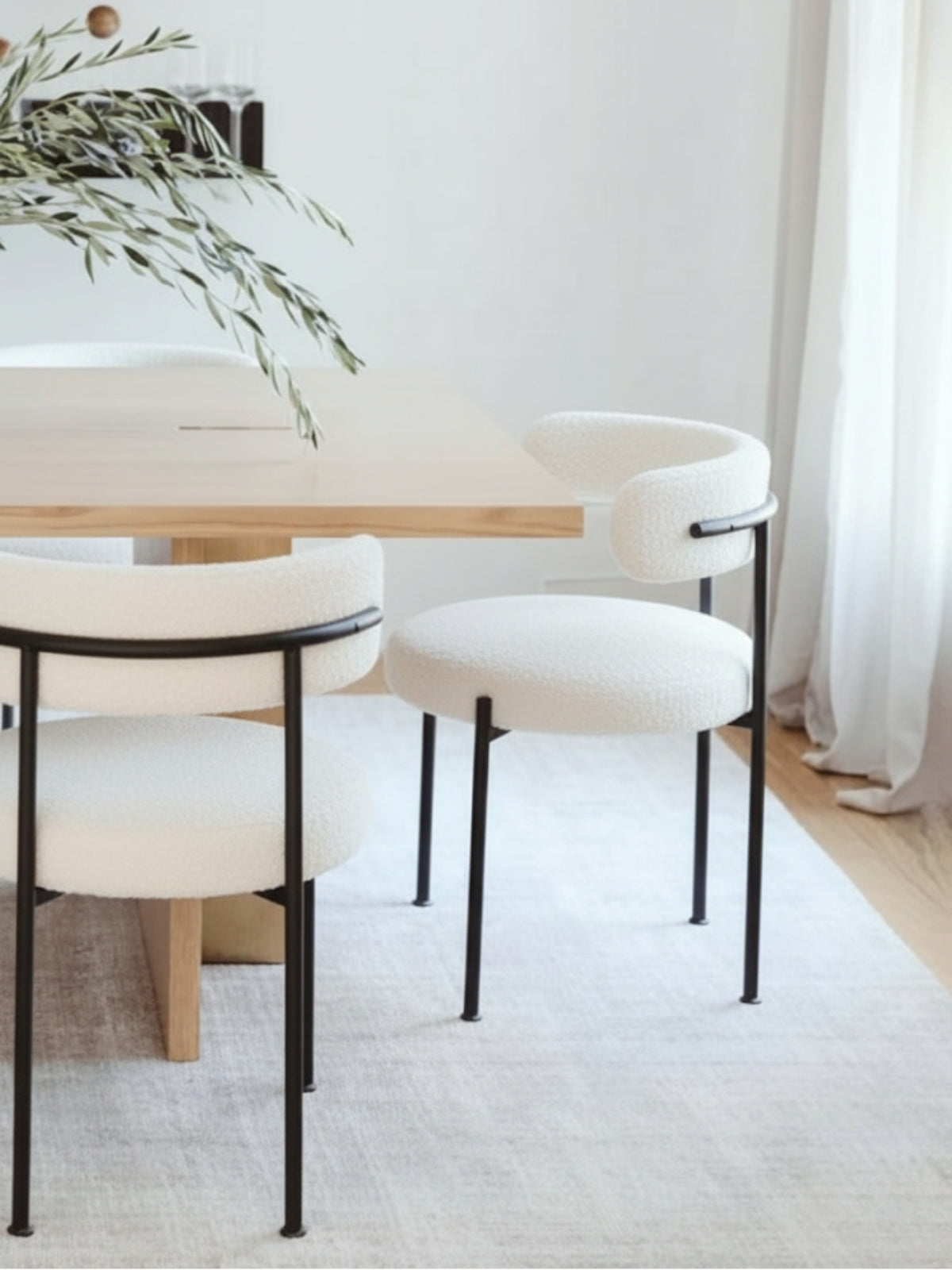 AMARI Dining Chair