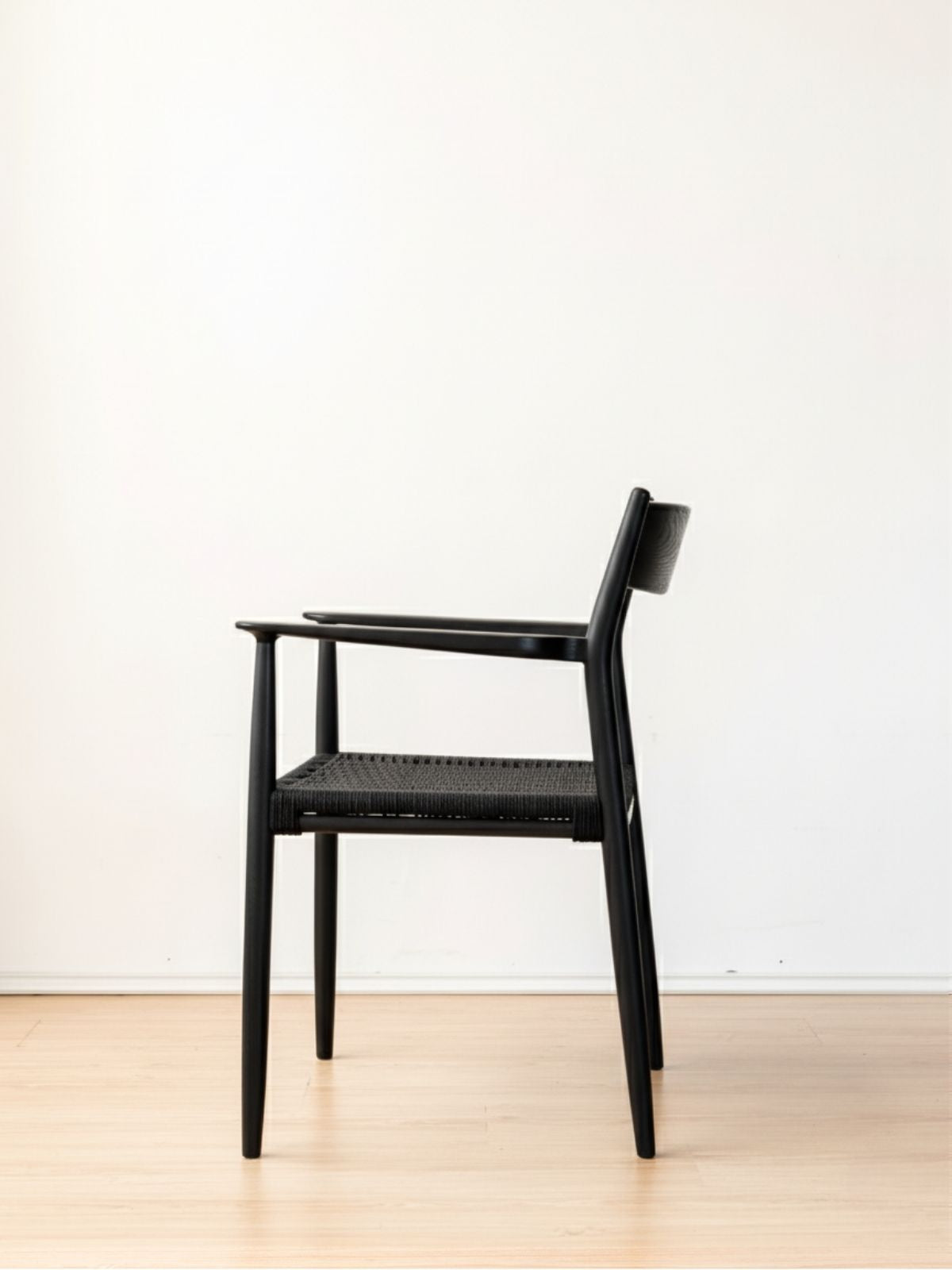 RIVO Armchair Black