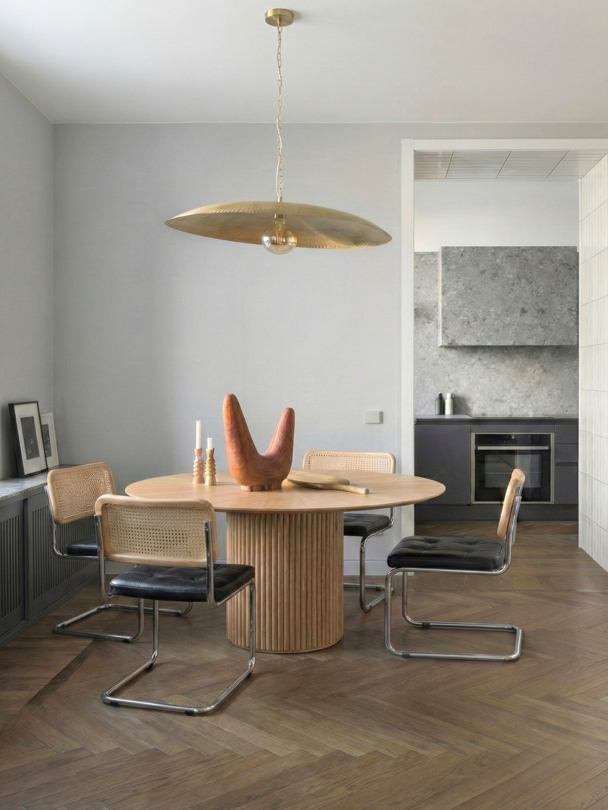 MARLOWE Dinning Table