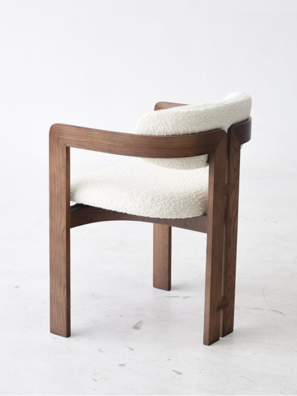 VALEN Armchair