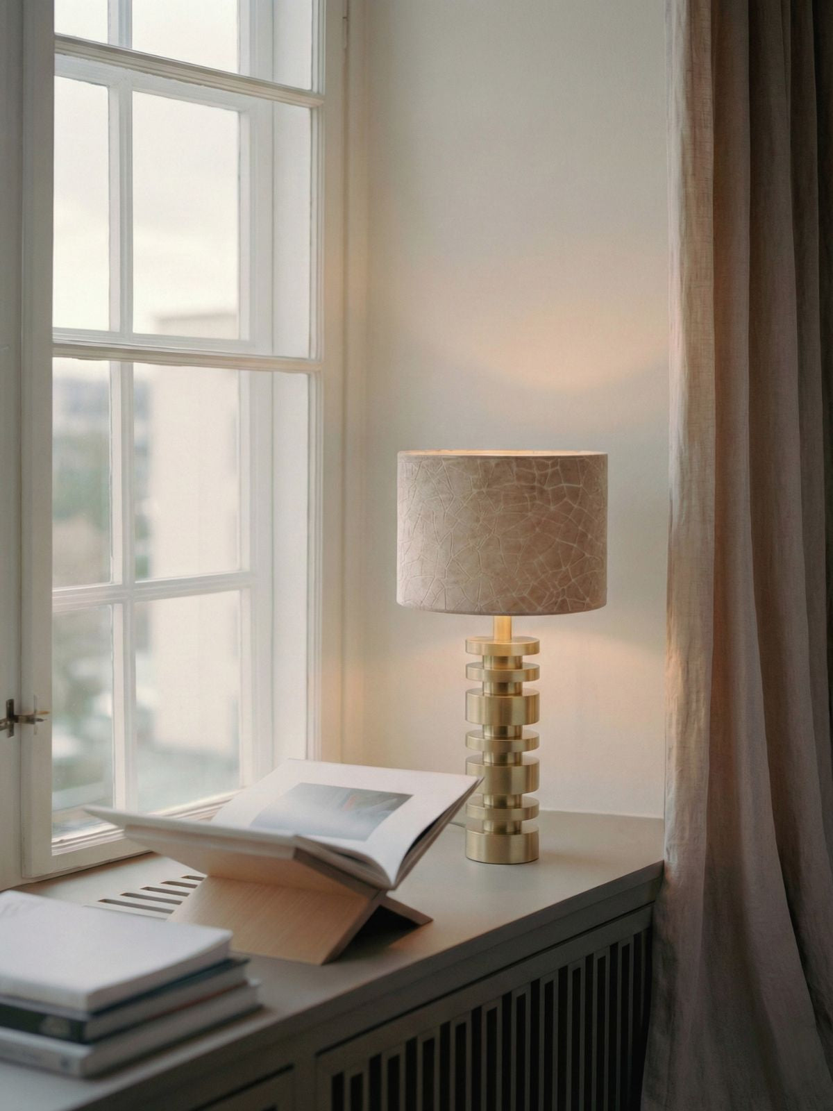 DESLEY matt gold with KASSEI beige Lamp Shade