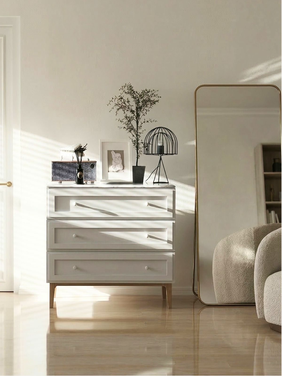 MABURU Chest of Drawers