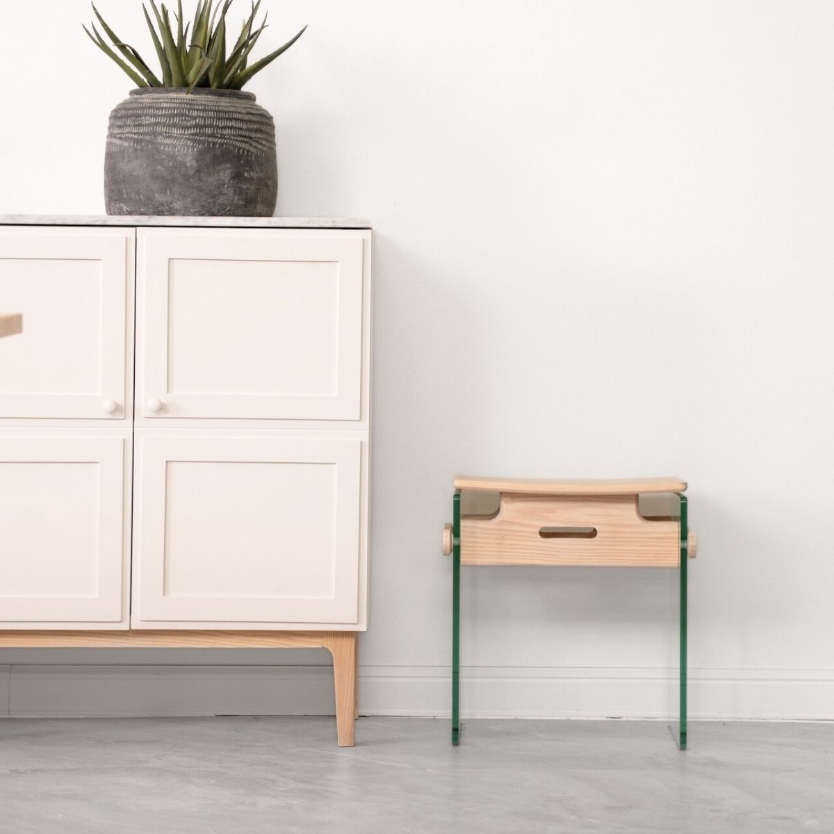 G Wood Stool, Teak-EMOH® ATELIER