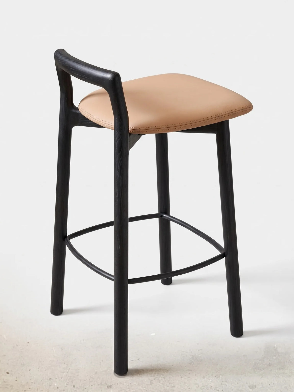 FYNN Bar Stool with cushion